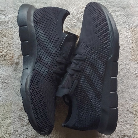 adidas swift run pk black